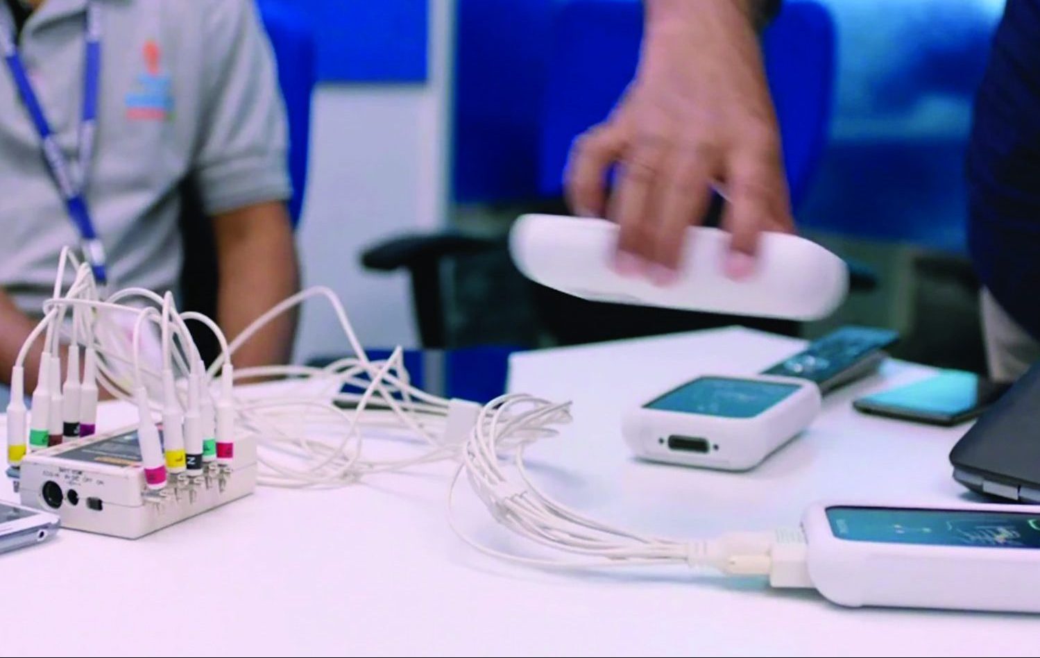 الجيش الأمريكي يختبر ساعة ذكية ترصد المرض قبل ظهور أعراضه (2)