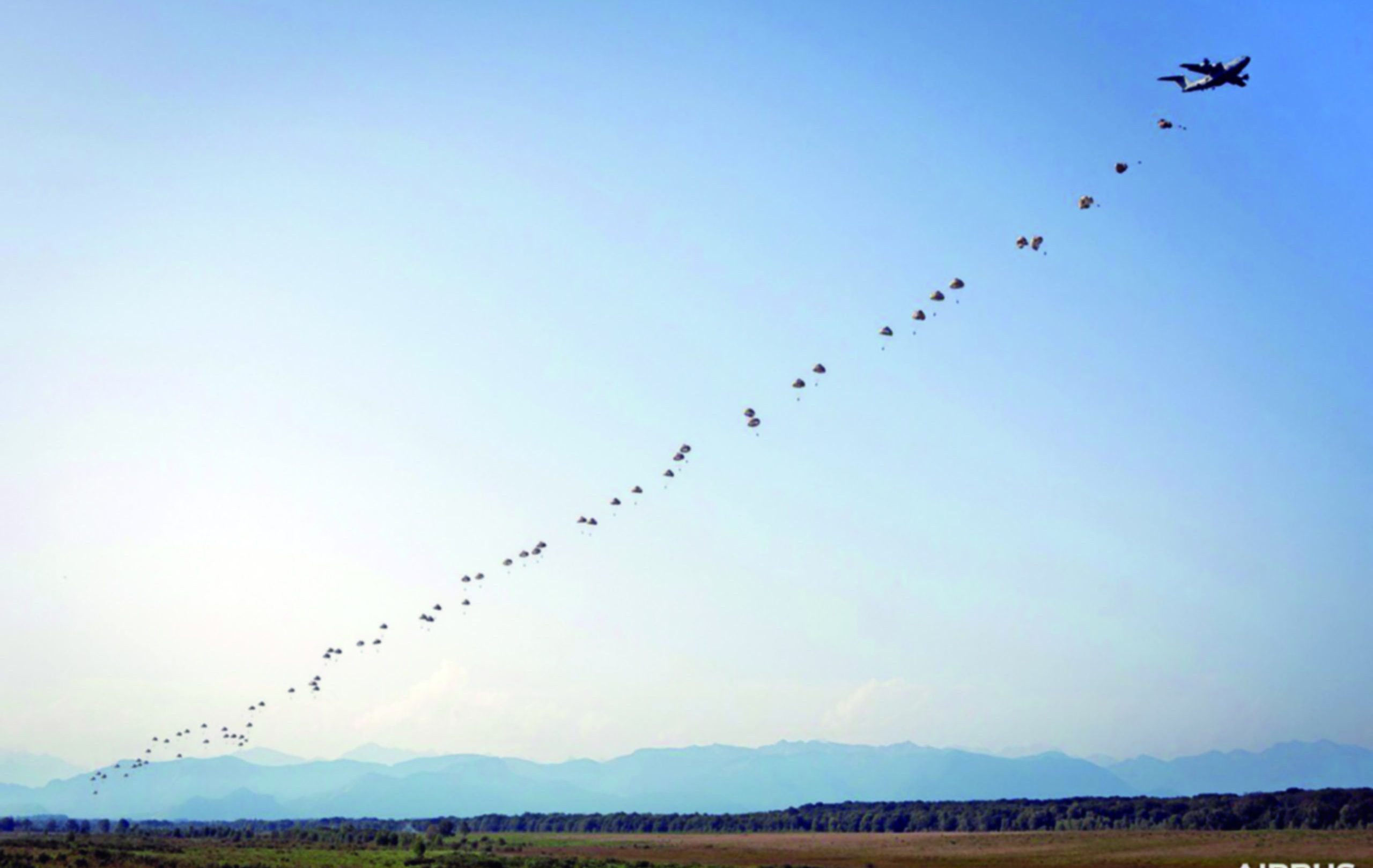 a400m-airbus-paratrooper-successful-test-1