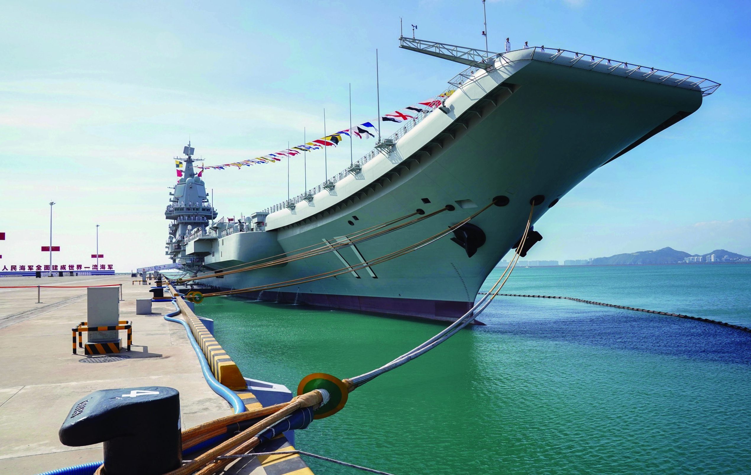 التنين-الصيني-يتسلح-بحاملة-طائرات-محلية-الصنع-11