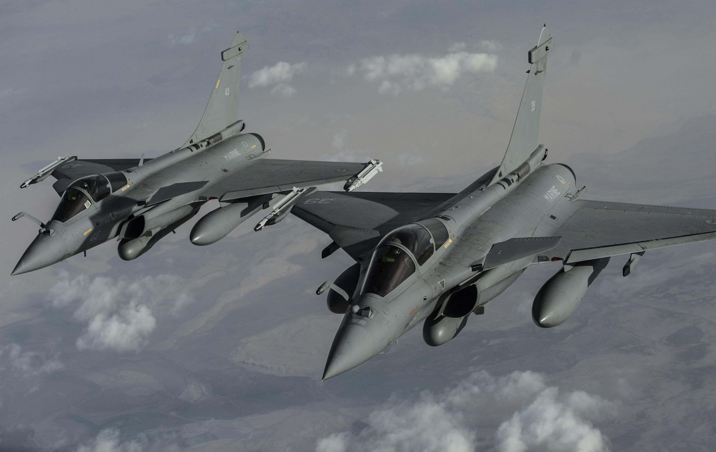 160108-f-xd880-306-1