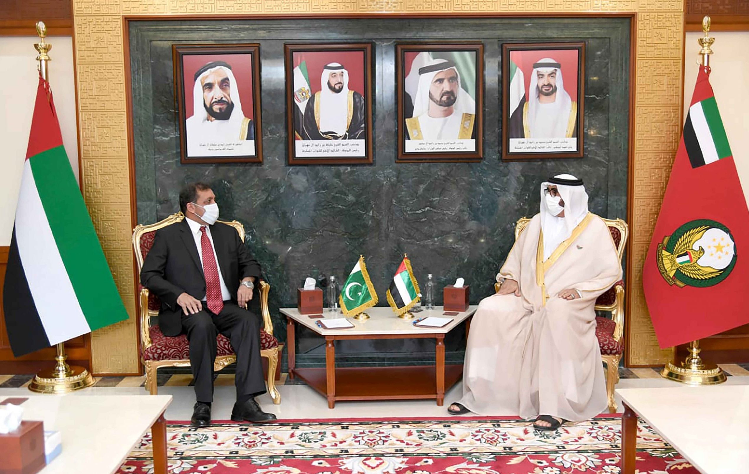 البواردي يستقبل سفير باكستان