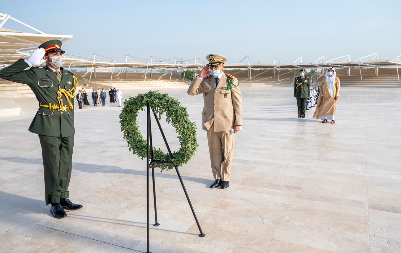 *** GENERAL CAPTION ***
WESTERN REGION OF ABU DHABI, UNITED ARAB EMIRATES - April 26, 2016: HH Sheikh Mohamed bin Zayed Al Nahyan, Crown Prince of Abu Dhabi and Deputy Supreme Commander of the UAE Armed Forces ( ), attends the inauguration of Al Hosn Gas Integrated Facility. 
( Ryan Carter / Crown Prince Court - Abu Dhabi )