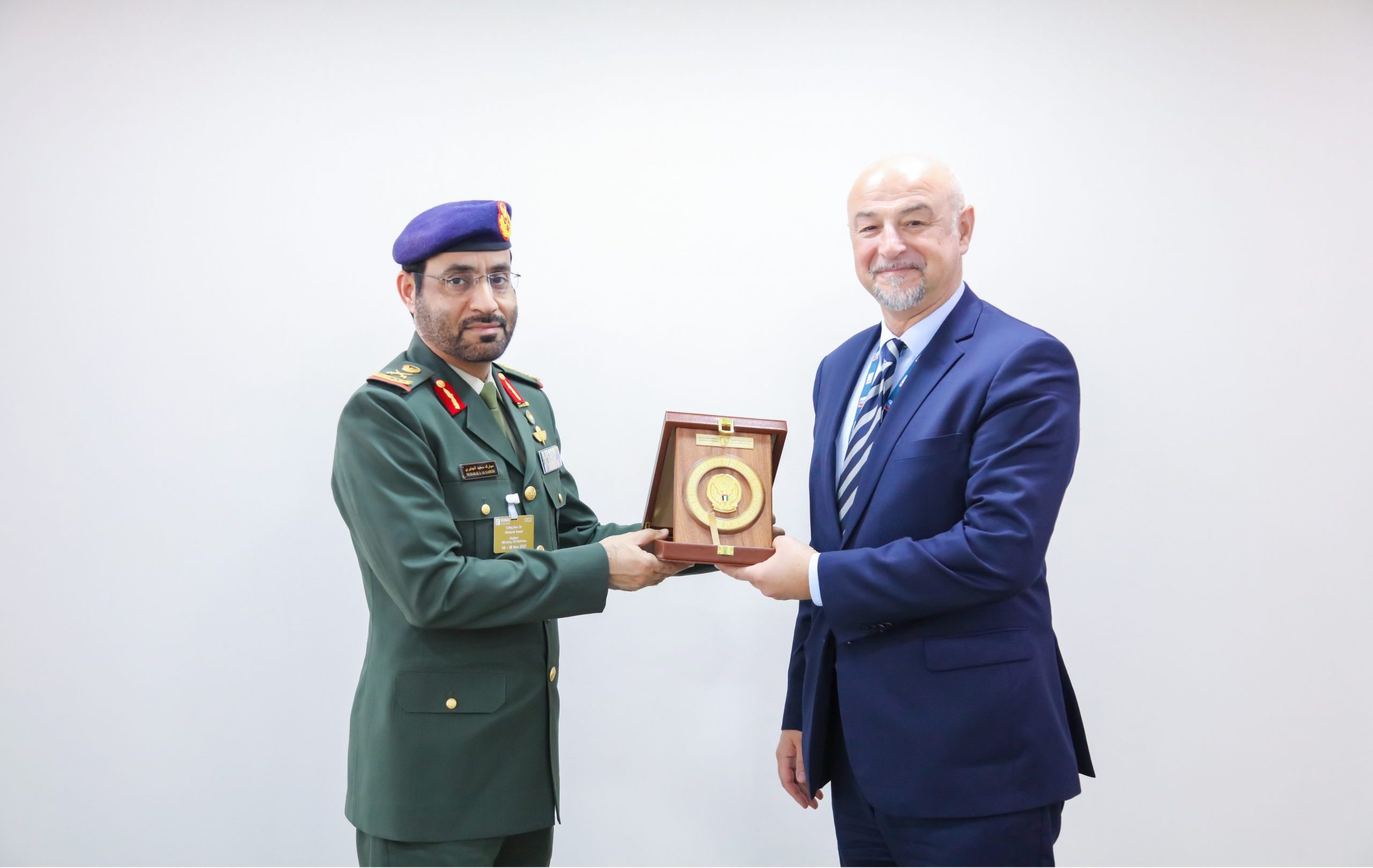 30b75d95-c6cb-4a44-b462-78e1a679fde6