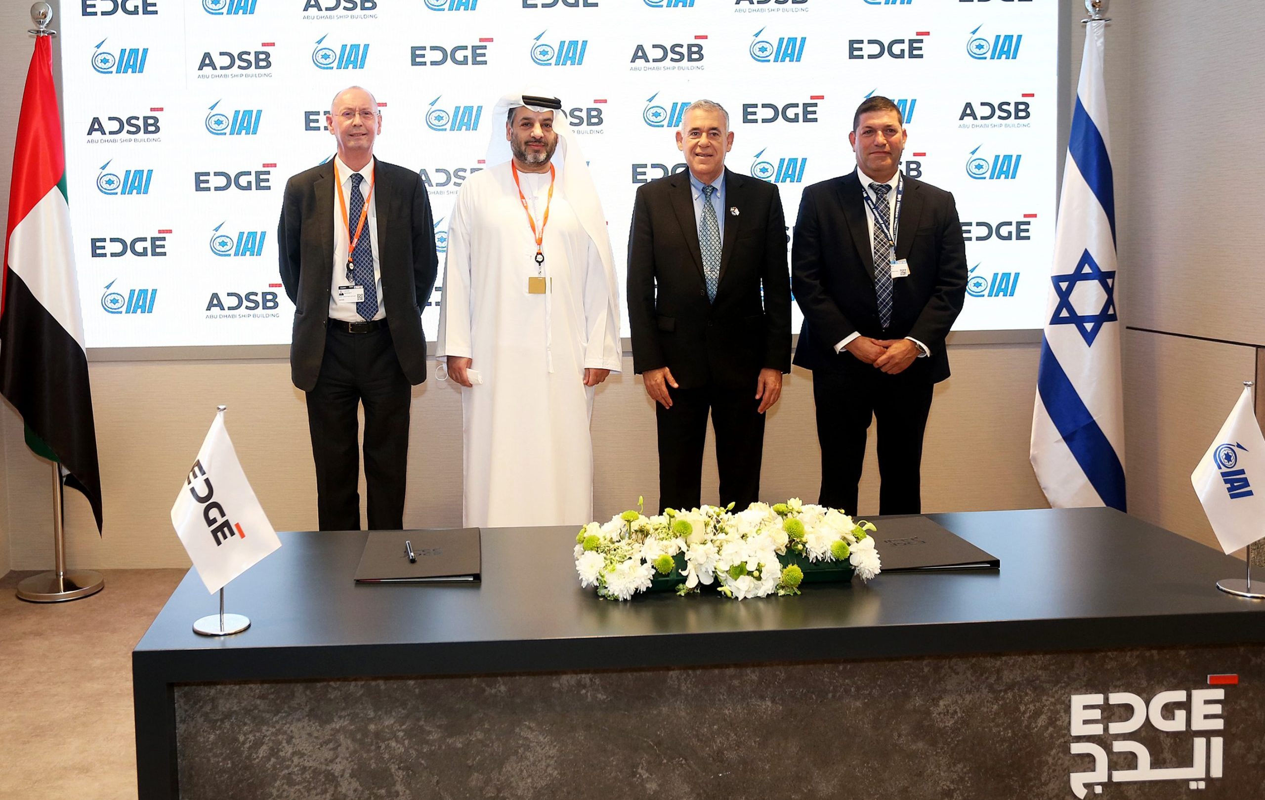 dfb25f1b-d787-4d96-aa03-3d7ae79519b1