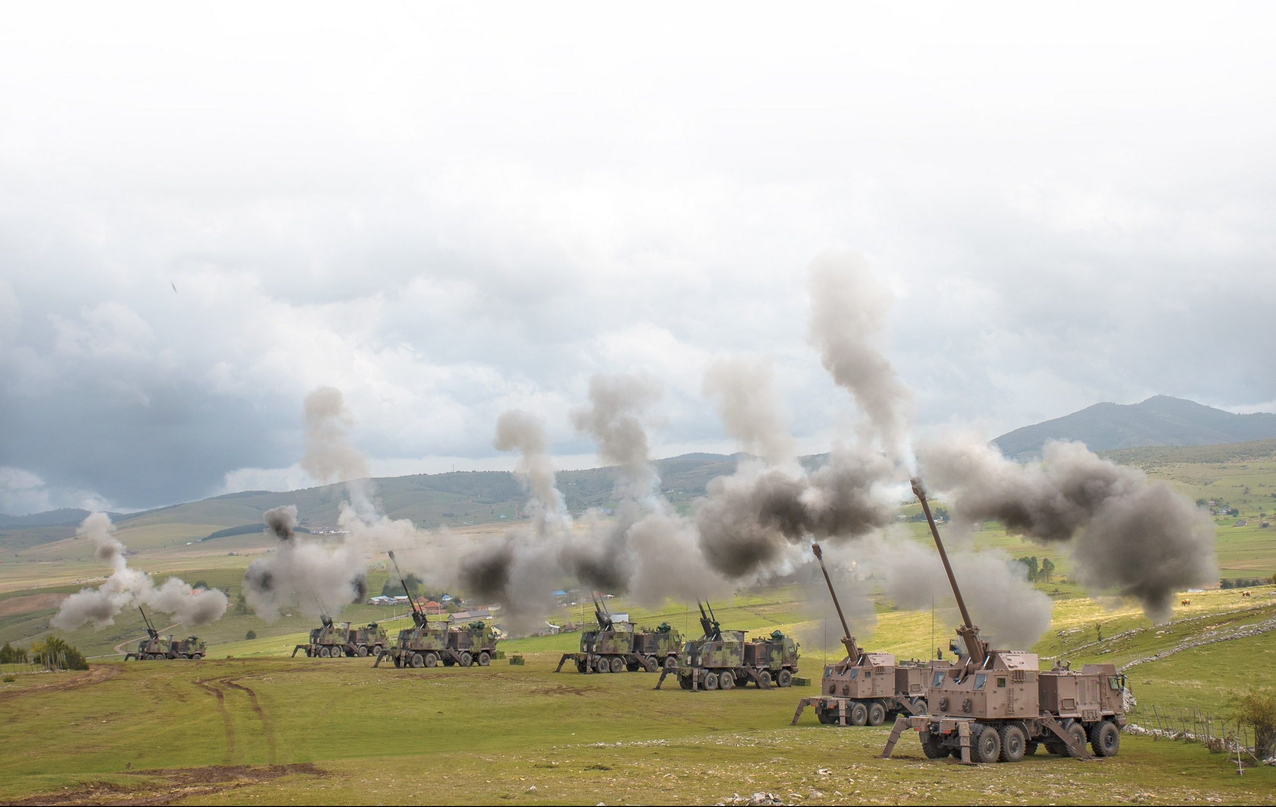 nora-mobile-howitzer-conquered-the-challenging-arizona-desert-during-us-army-tests_8