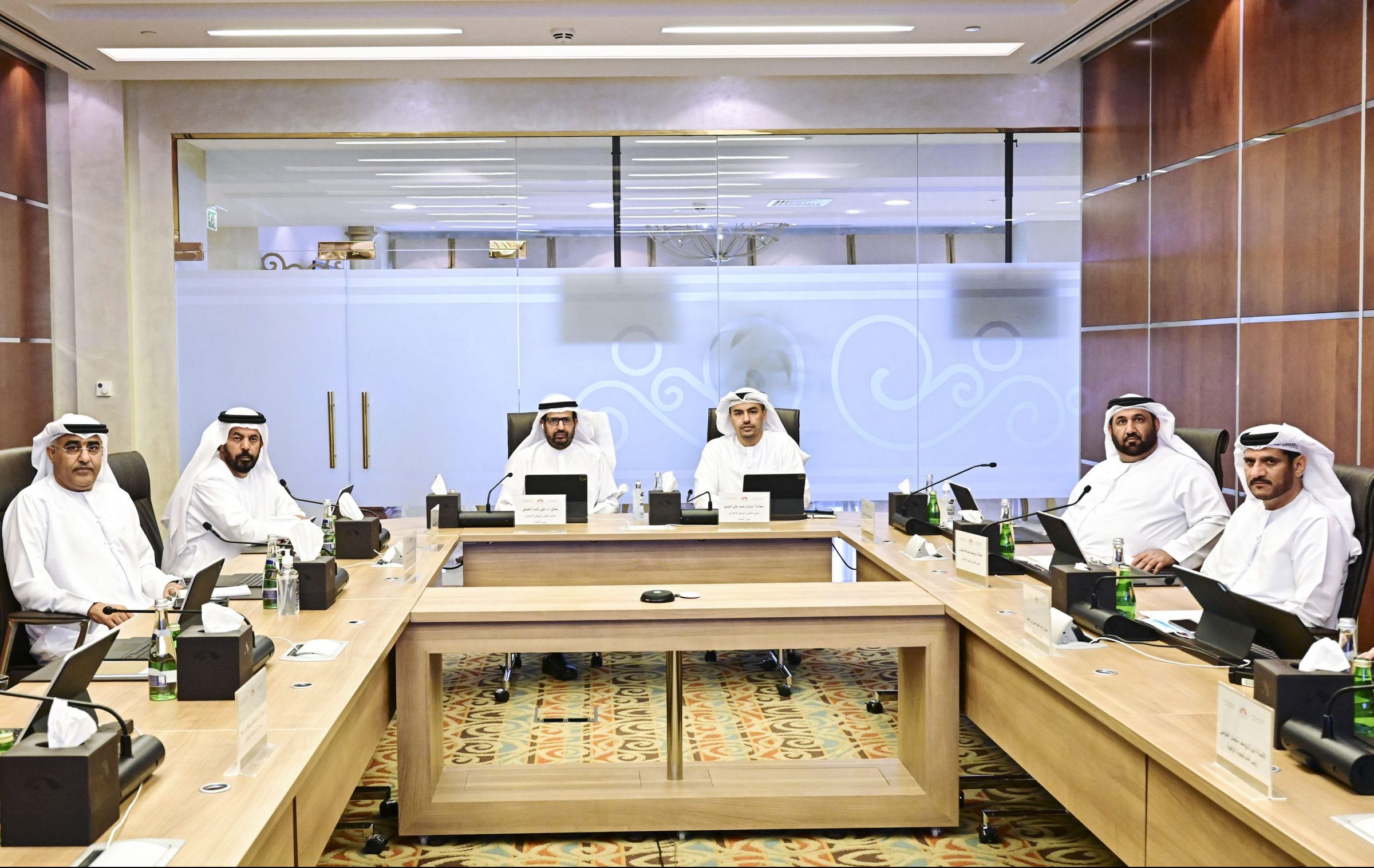 علي النعيمي