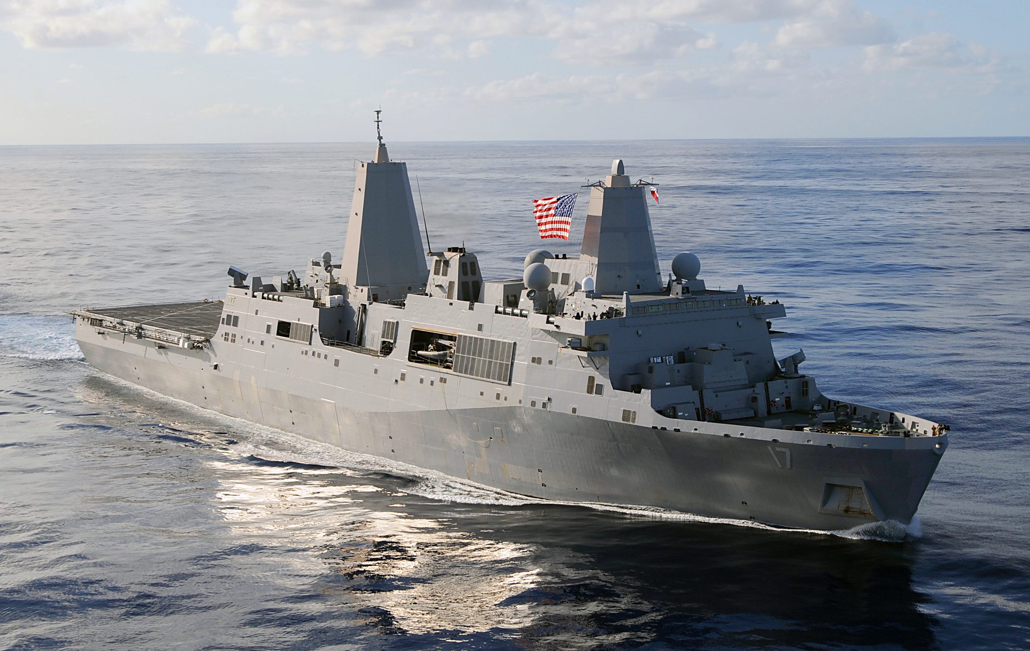 080906-N-1082Z-245
ATLANTIC OCEAN (Sept. 6, 2008) The amphibious transport dock ship USS San Antonio (LPD 17) transits the Atlantic Ocean. San Antonio is deployed as part of the Iwo Jima Expeditionary Strike Group supporting maritime security operations in the U.S. 5th and 6th Fleet areas of responsibility. (U.S. Navy photo by Mass Communication Specialist 2nd Class Jason R. Zalasky/Released)