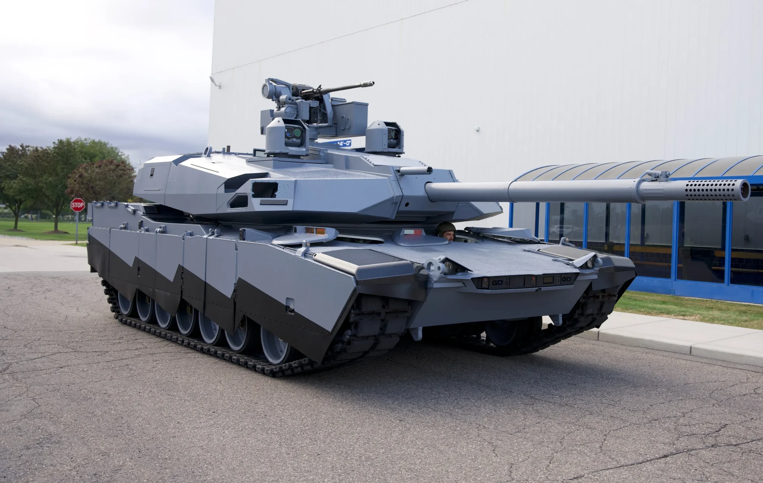 general-dynamic-abramsx-technology-demonstrator-4096-3199-v0-k28auitowns91