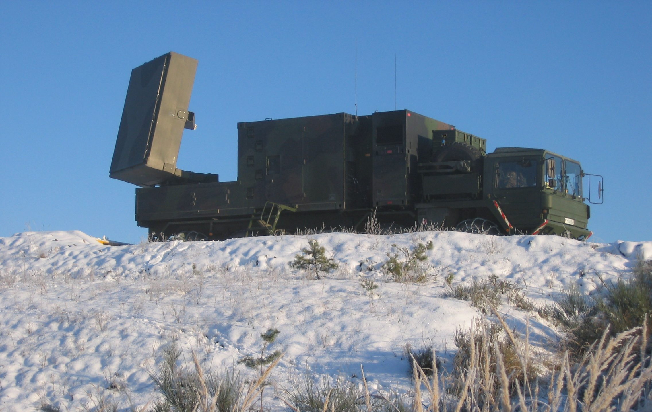 Artillerieortungsradar_COBRA