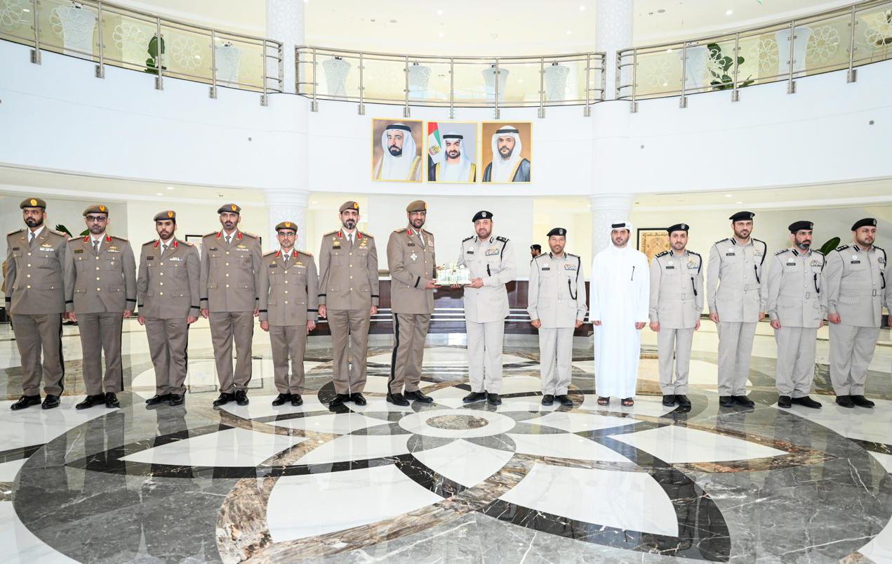 e63a16fe-859c-48f8-a386-c423fd9778a2