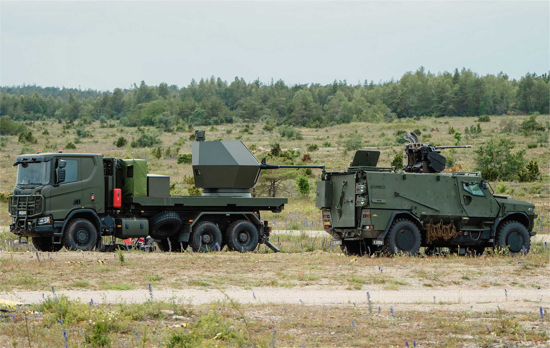 Swedish_Army_Tests_Mobile_Counter-Drone_Vehicles_Armed_with_30mm_and_40mm_Cannons_Exclusive_1920_001-93821c93