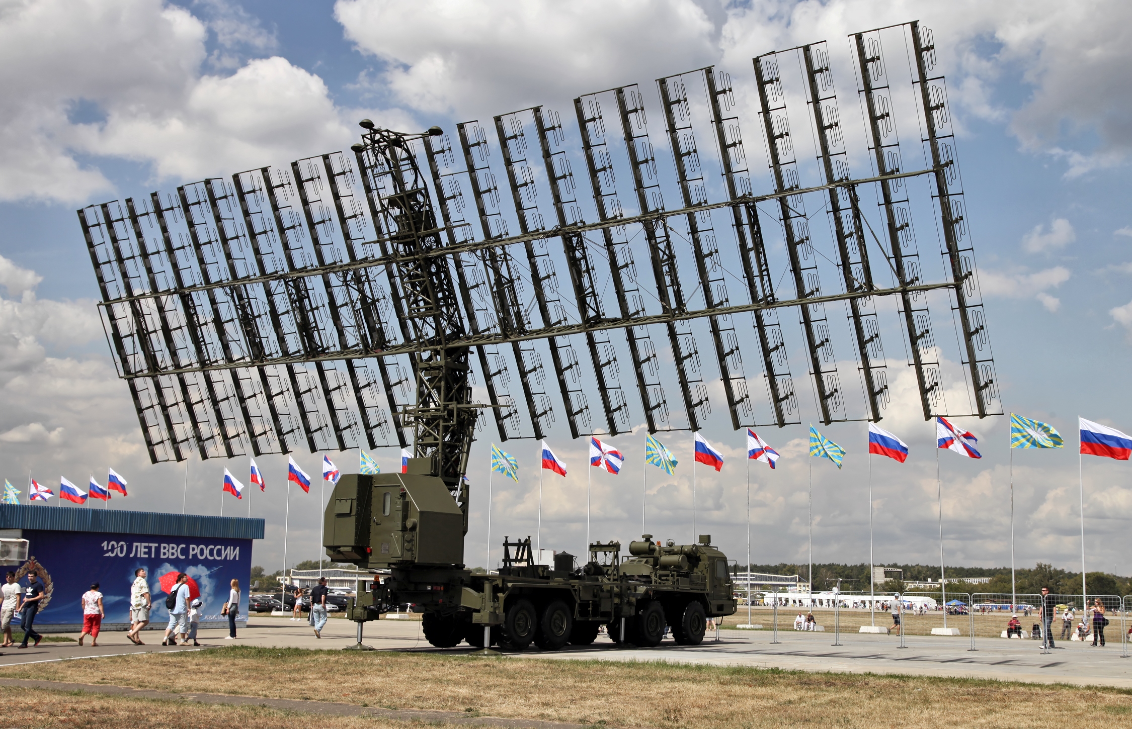 55Zh6M_Nebo-M_mobile_multiband_radar_system_-05