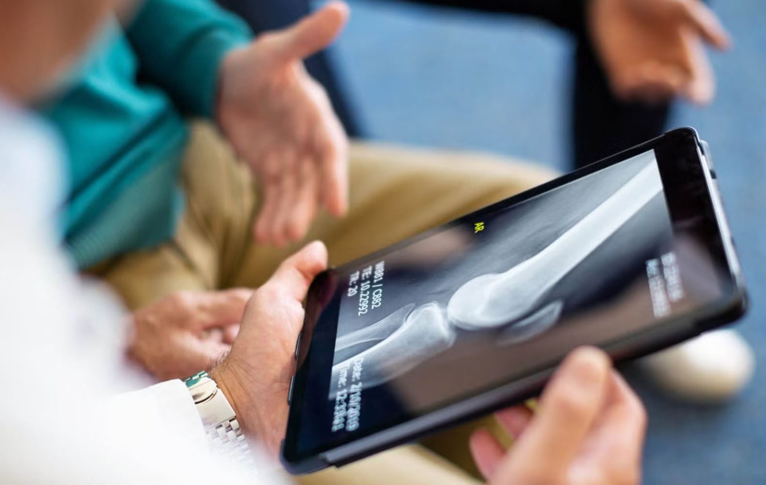Low-Dose Radiation Shown to Safely Relieve Arthritis Pain