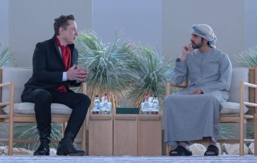 حمدان بن محمد يلتقي إيلون ماسك ويستعرض معه آفاق التطور التكنولوجي والذكاء الاصطناعي