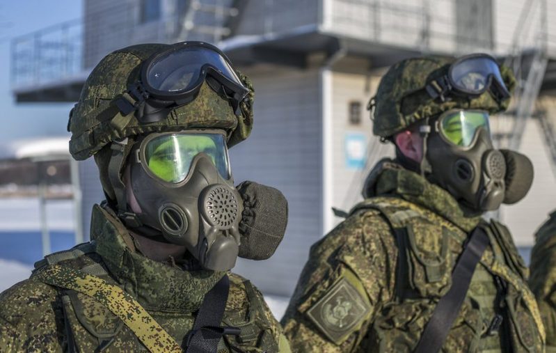 الجيش الروسي يزوّد بقناع مدرع واق من الغازات