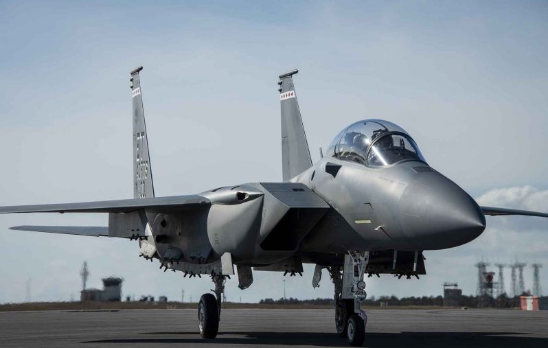 الولايات المتحدة أحدث مقاتلة أمريكية ثقيلة من طراز F-15EX تتحصل على إسمها الرسمي